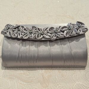 Silver gray evening bag!